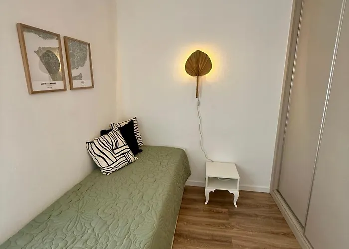 Appartement Ton's Loft 3 Mins To The Costa da Caparica
