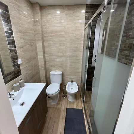 Apartamento Ton's Loft 3 Mins To The